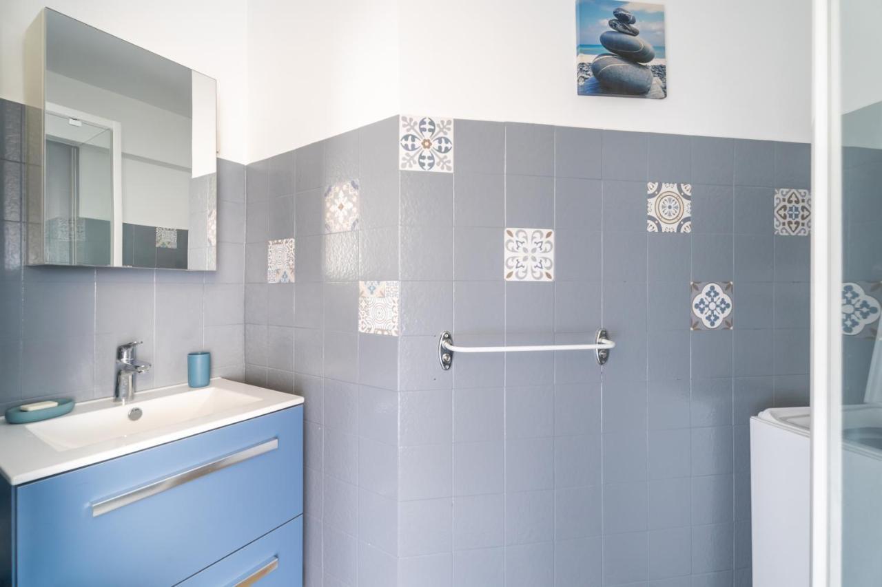Grand Studio Proche Du Port Et Des Plages Sanary-sur-Mer Exterior photo